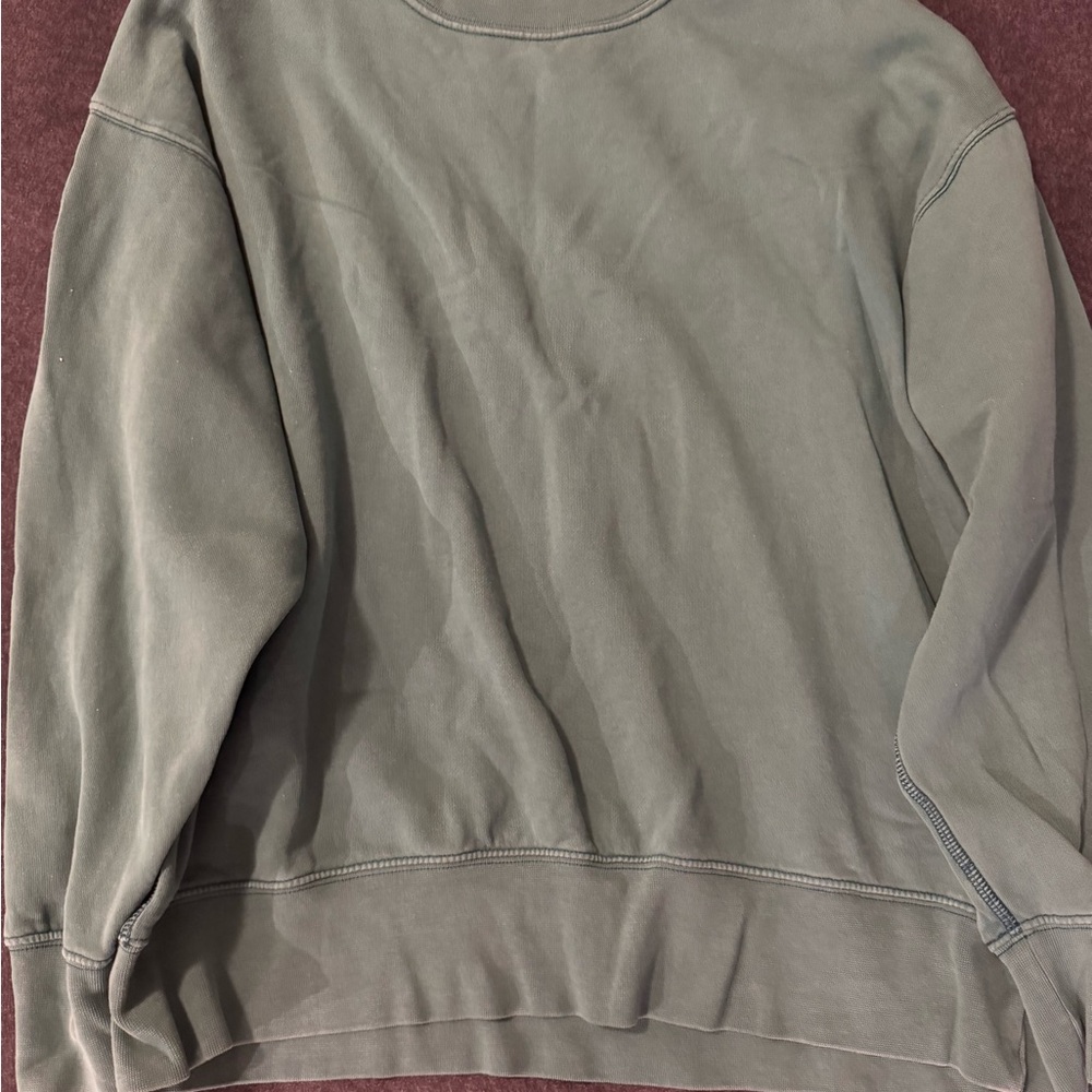 American Eagle Outfitters Olive Crewneck Sweater